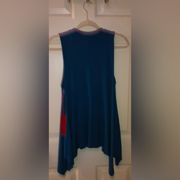 Jennifer Lopez sapphire, blue size S small cascade flowing keyhole tank NWT - Picture 4 of 11